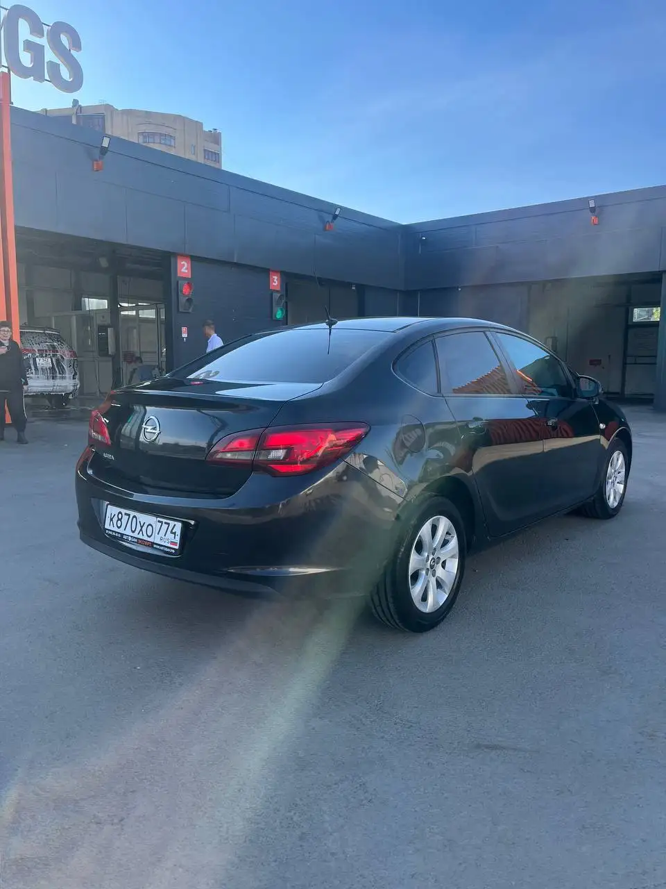 Opel Astra 2014 - Авто в Челябинск