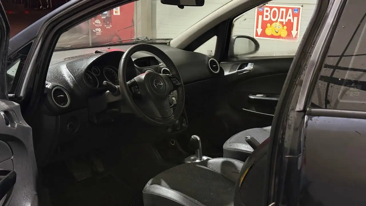 Автомобиль в хорошем состоянии - Легковые автомобили (Авто) в Челябинск