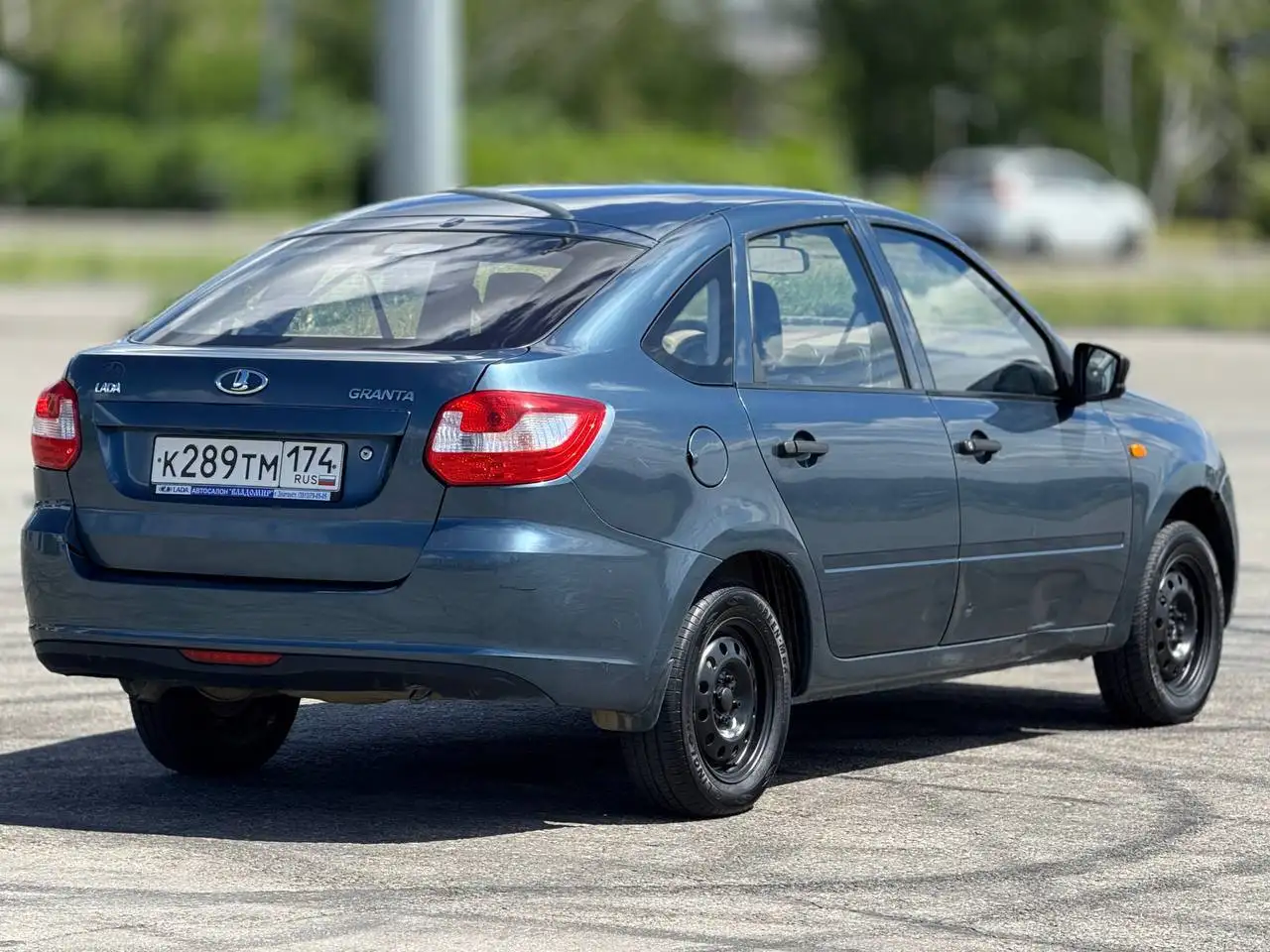 LADA Granta Liftback 2014 - Легковые автомобили (Авто) в Магнитогорск