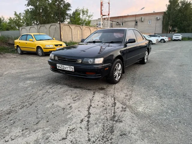 Продам Тойота Виста 1991 - частное объявление в Еманжелинск