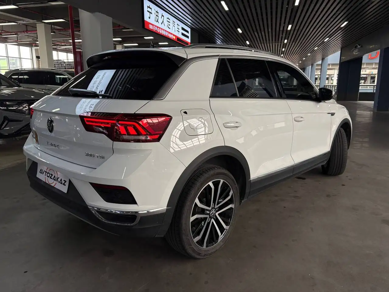 Volkswagen T-ROC 2022, 30 280 км, Челябинск - Volkswagen T-ROC (Авто) в Челябинск