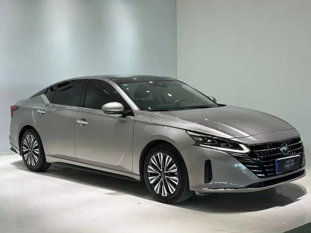 Nissan Altima 2022 - Шины, диски и колёса в Челябинск