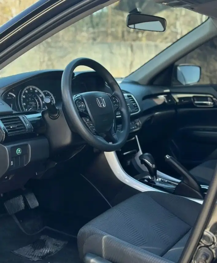 Honda Accord 2017 IX поколение - Легковые автомобили (Авто) в Челябинск