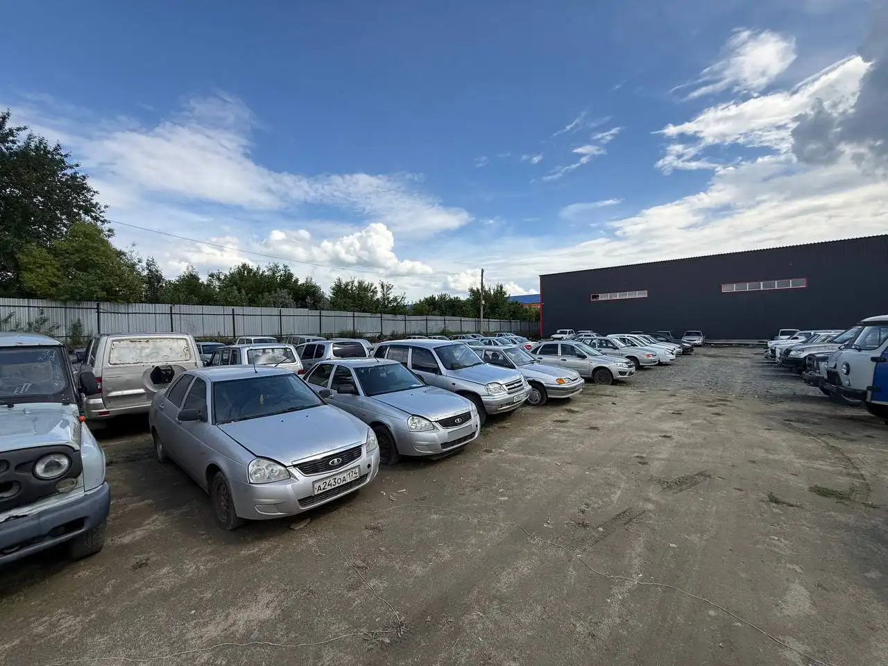 Продажа автопарка машин оптом - Кузовные детали (Авто) в Челябинск
