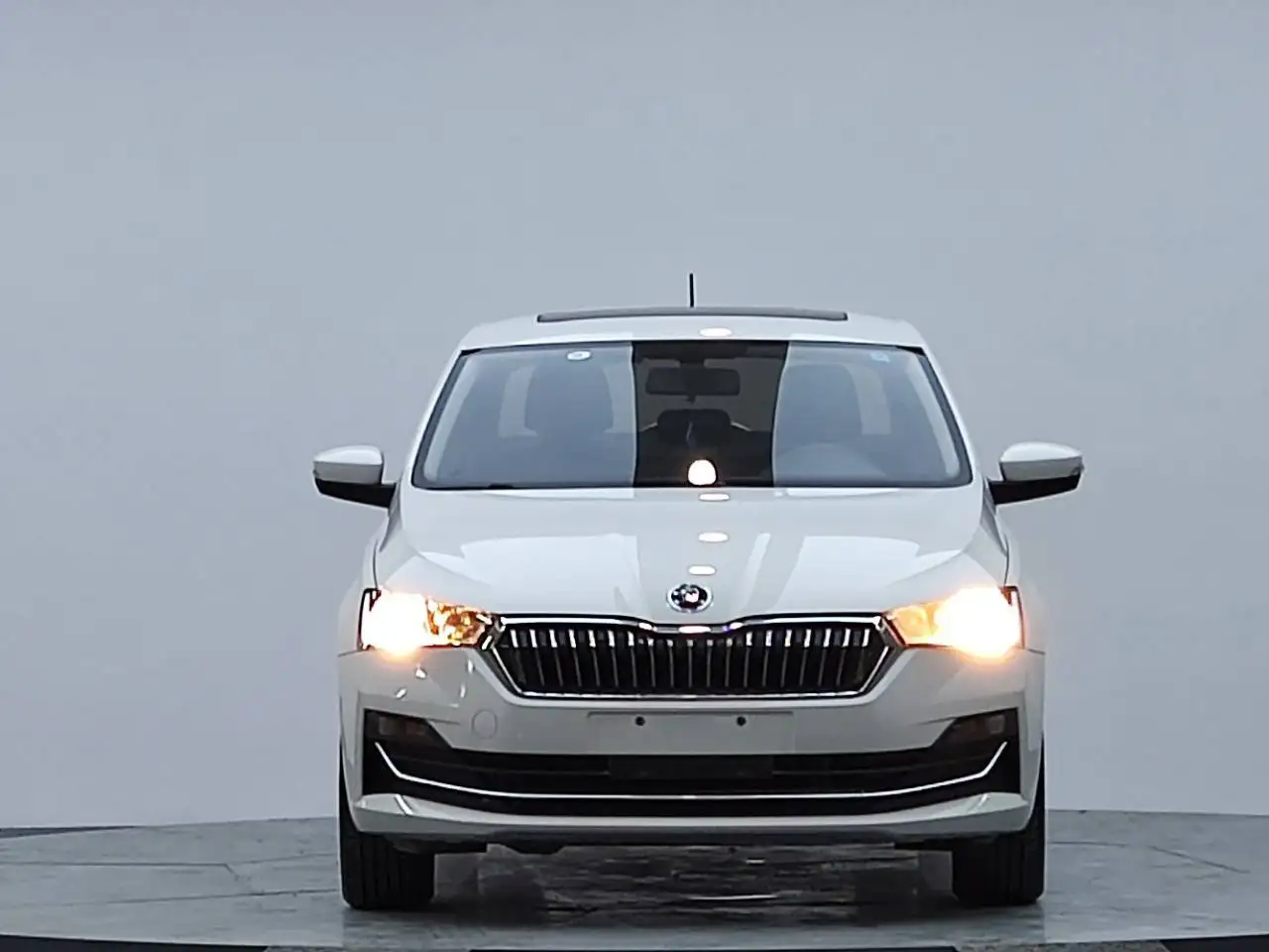 Skoda Rapid 2022 - Легковые автомобили (Авто) в Челябинск