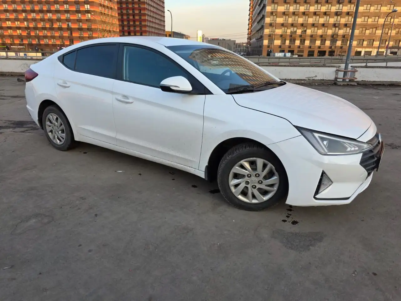 Hyundai Elantra AD 2019, 1.6 AT, 325000 км - Hyundai (Авто) в Москва