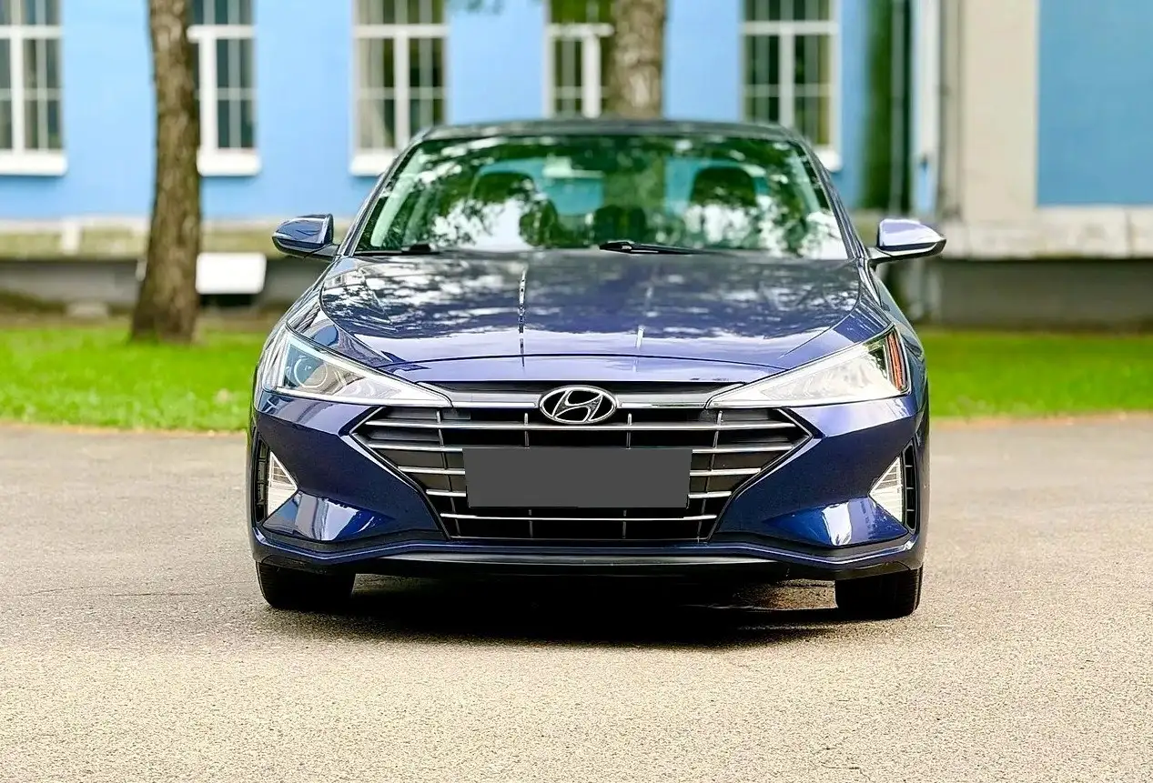 Hyundai Elantra 2018 - Легковые автомобили (Авто) в Челябинск