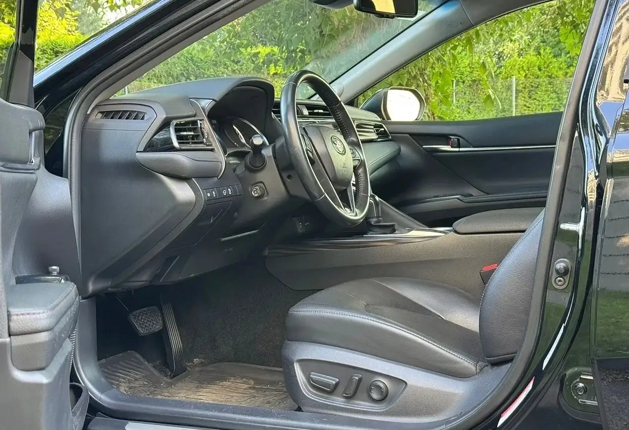 Toyota Camry 2020 - Легковые автомобили (Авто) в Челябинск