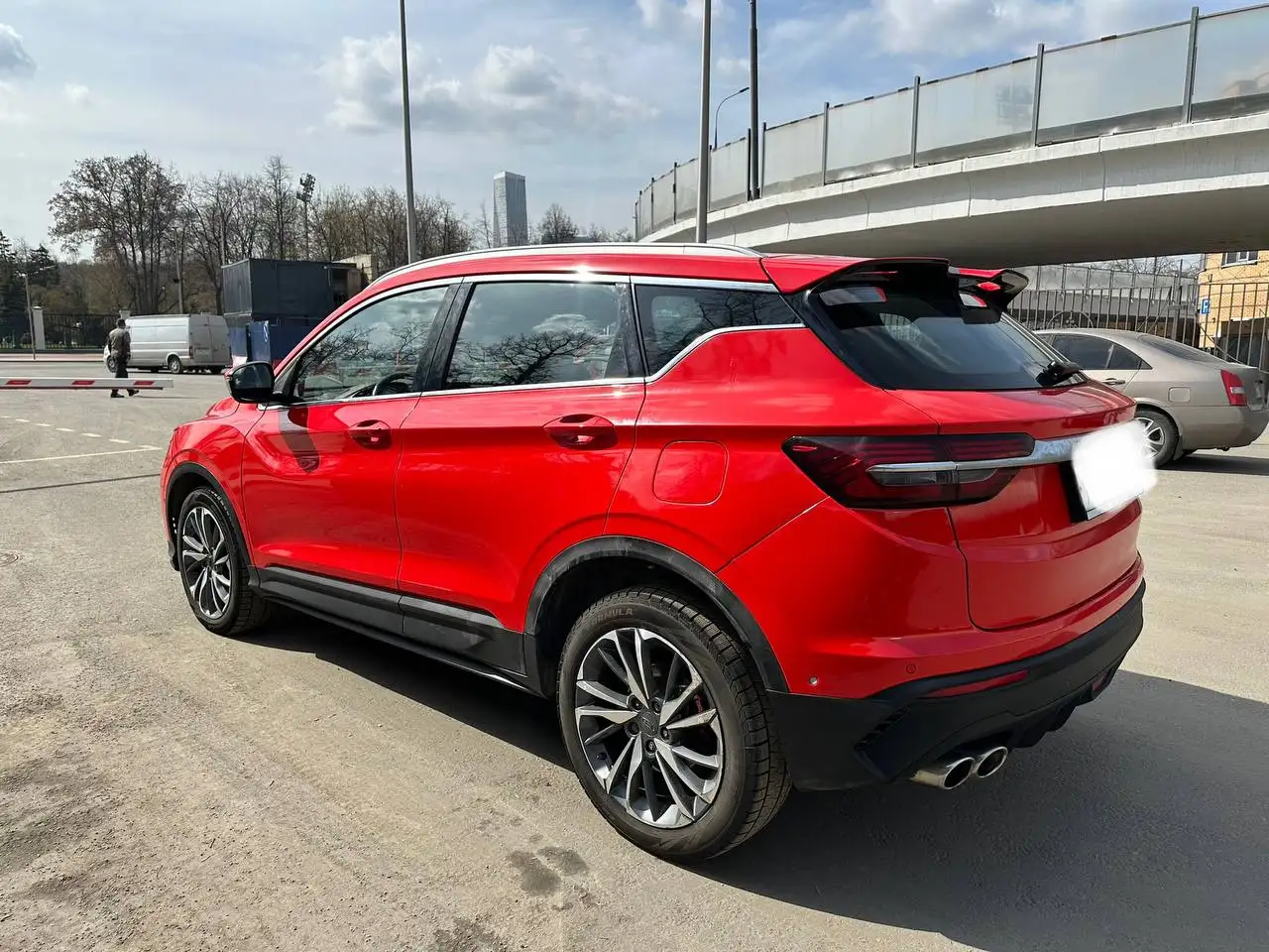 Geely Coolray 1 поколение 2022, 1.5 (150 л.с.), робот, передний привод, пробег 146999 - Легковые автомобили (Авто) в Москва