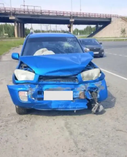 Toyota RAV4 2 поколение 2000 после ДТП - Авто в Неизвестно