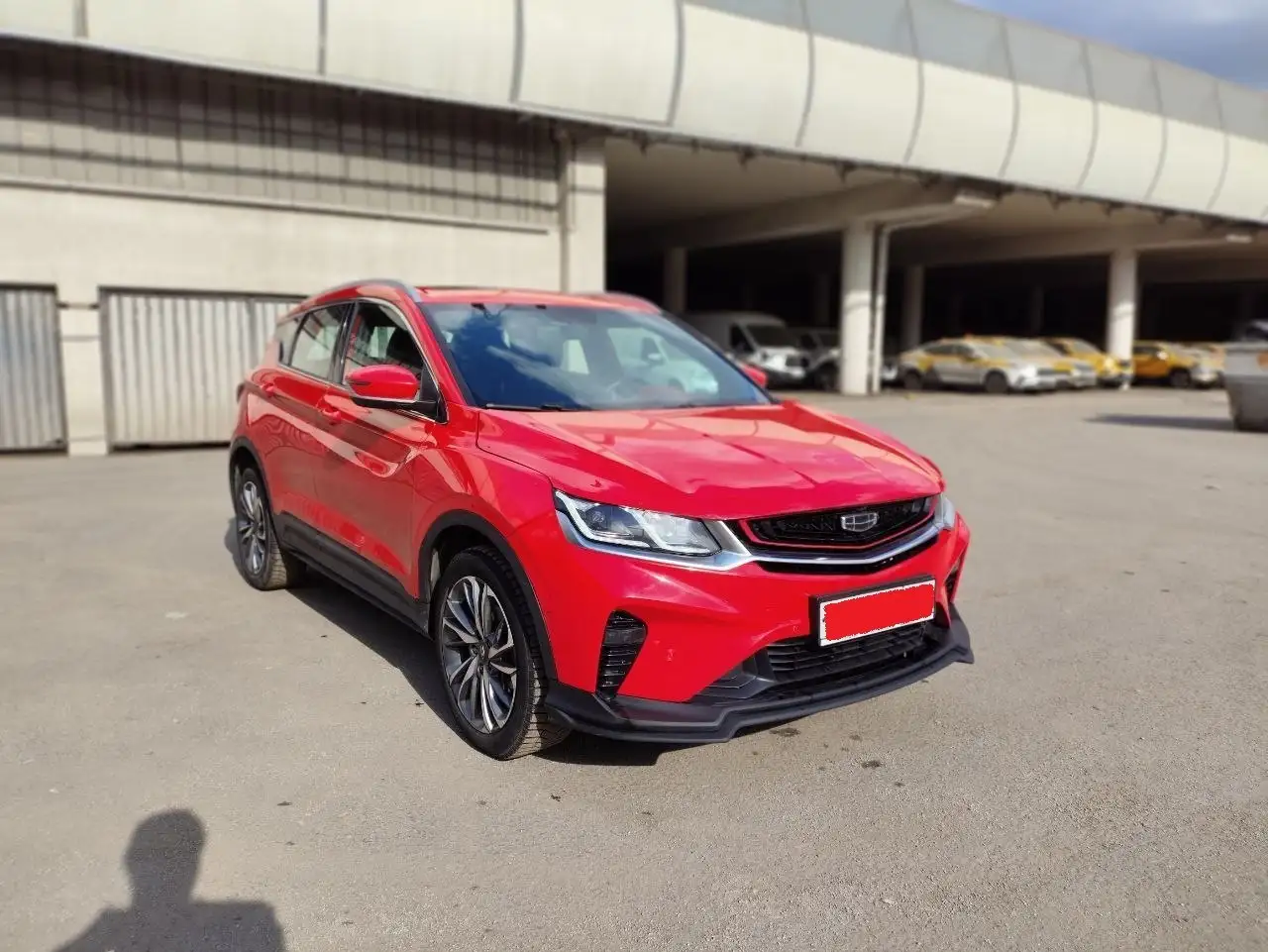 Geely Coolray 2022, 1.5 (150 л.с.), пробег 124000 км - Легковые автомобили (Авто) в Москва