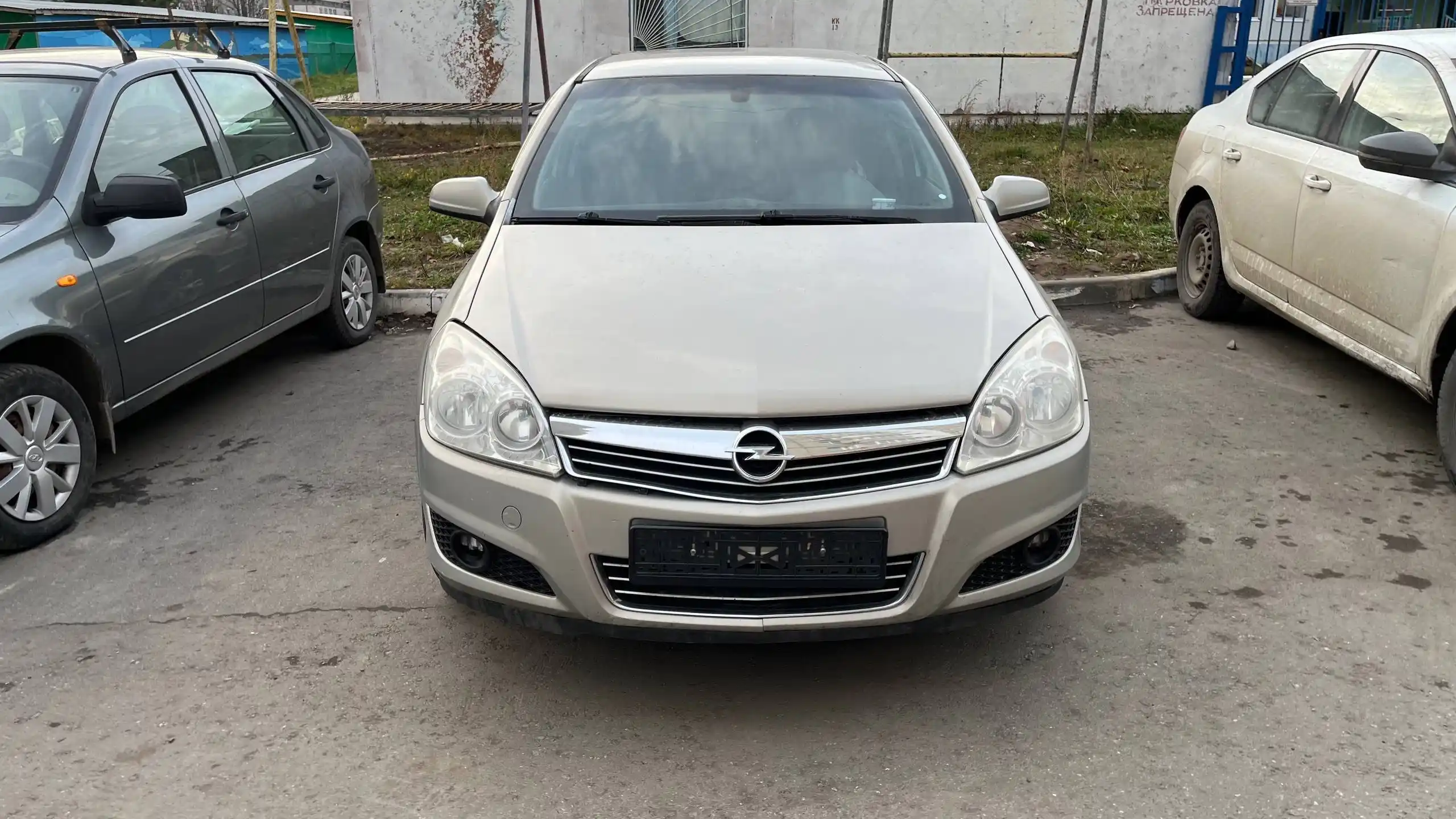Опель 2009 года