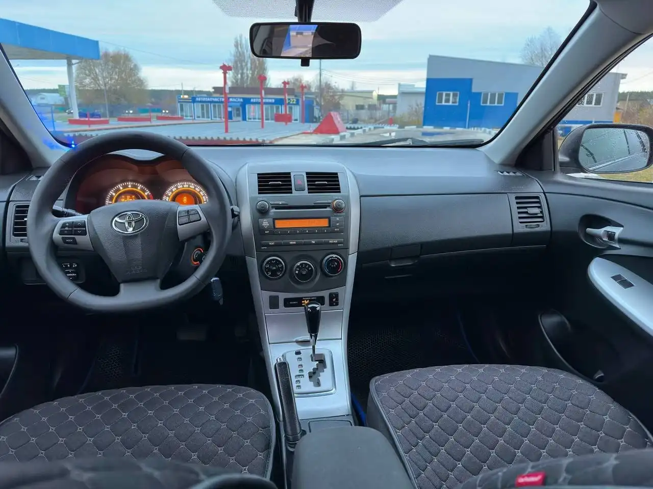 Продажа Toyota Corolla 2013 года