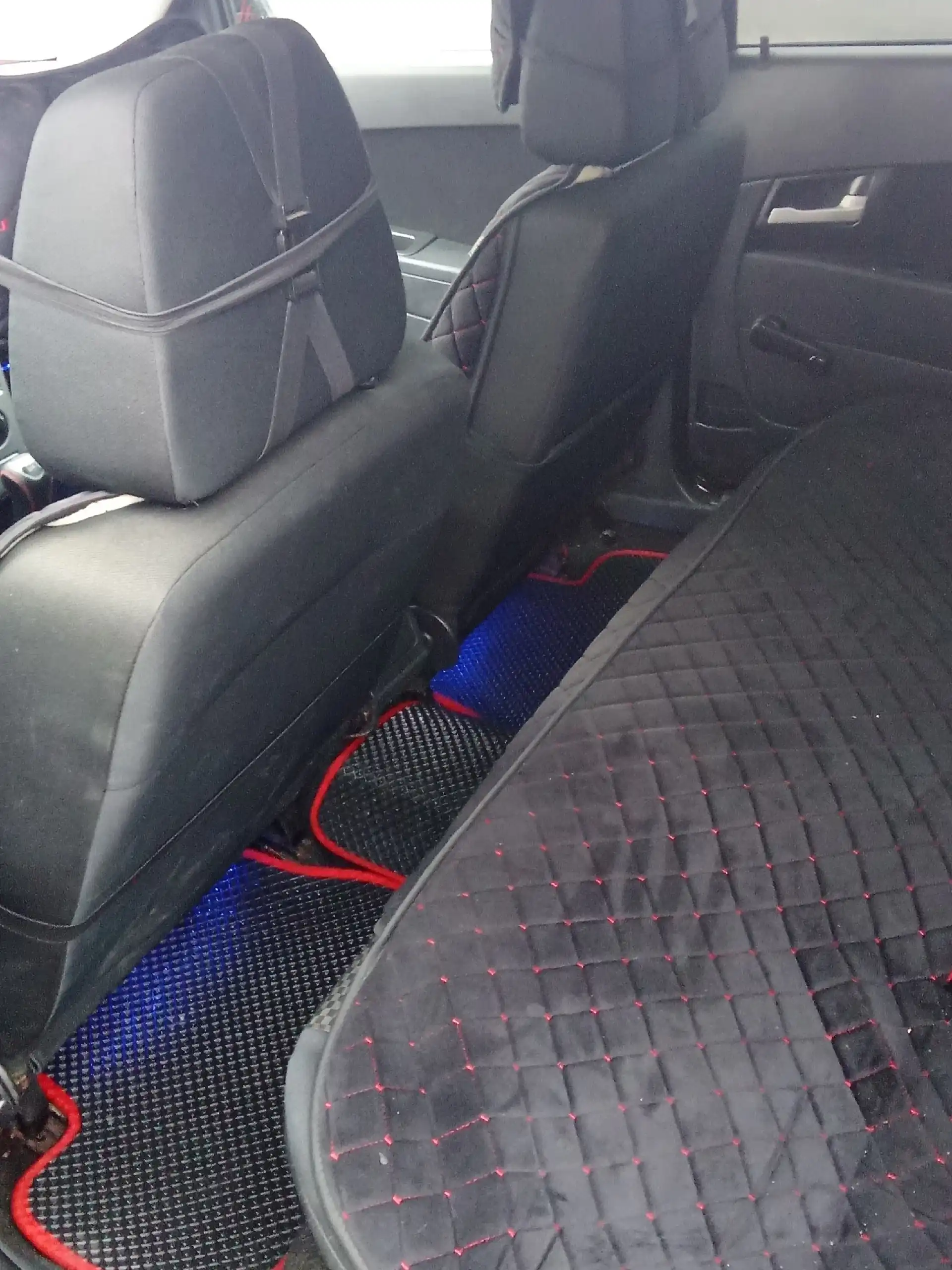 Продажа автомобиля 2012 года 16 Кл.