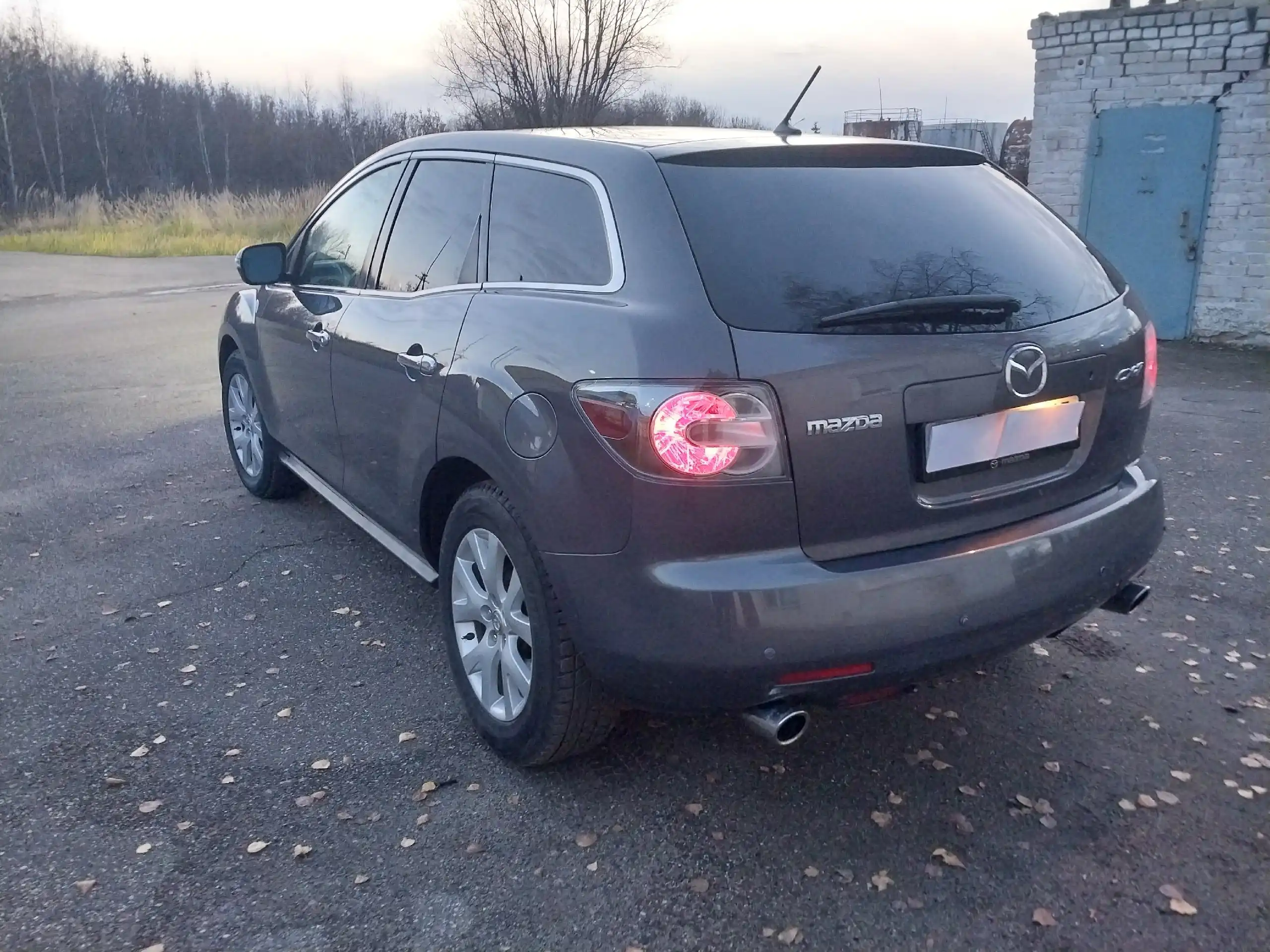 Продажа полноприводного кроссовера Mazda CX-7 2008 года