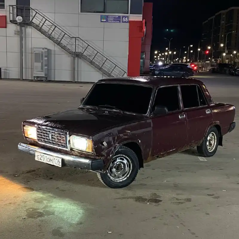 Продажа автомобиля ВАЗ 2107 2007 года