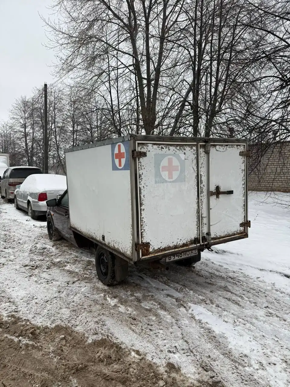 Автомобиль на ходу полностью