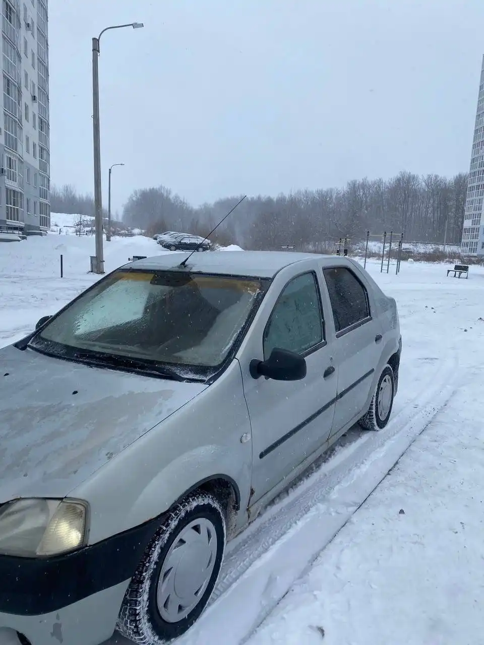 Продам Рено Логан с мотором 1.6