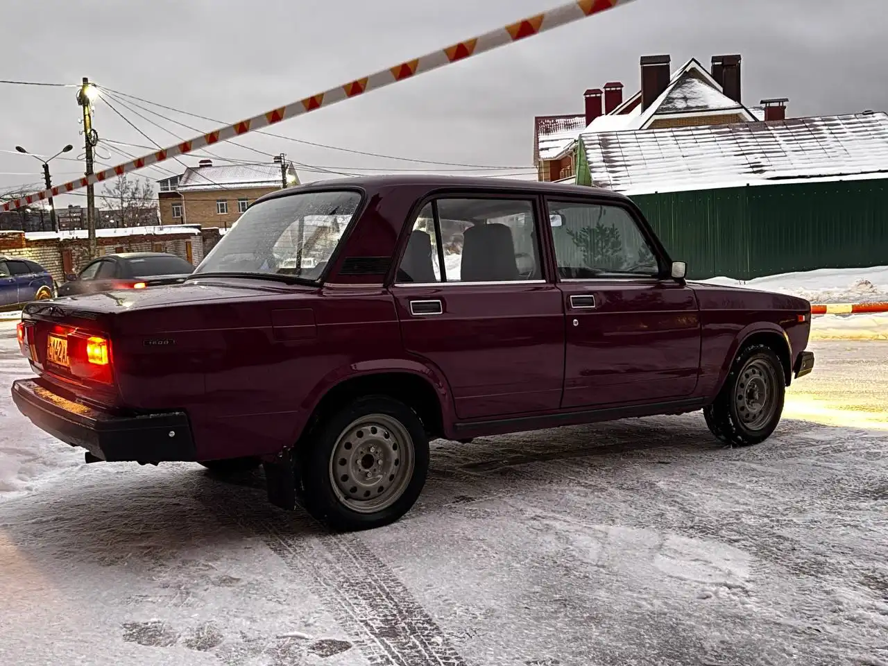 Продажа автомобиля ВАЗ 2106 с большим ТО