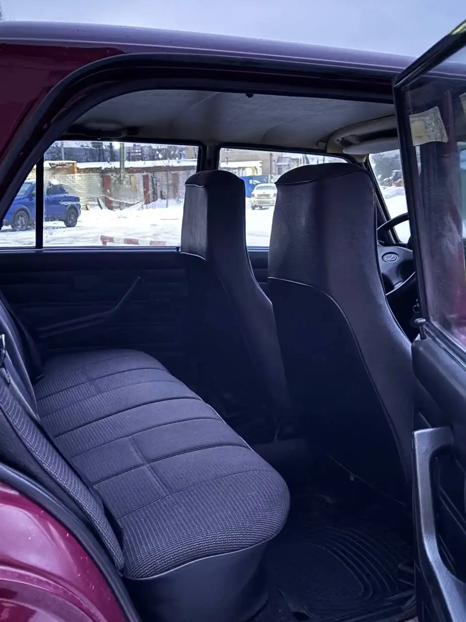 Продажа автомобиля ВАЗ 2106 с большим ТО