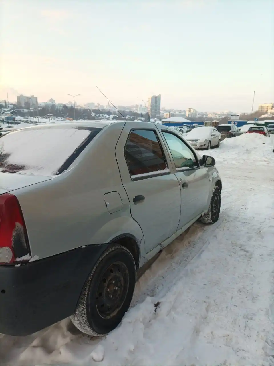 Renault Logan 2009 1.4 в хорошем состоянии - Легковые автомобили (Авто) в Чебоксары