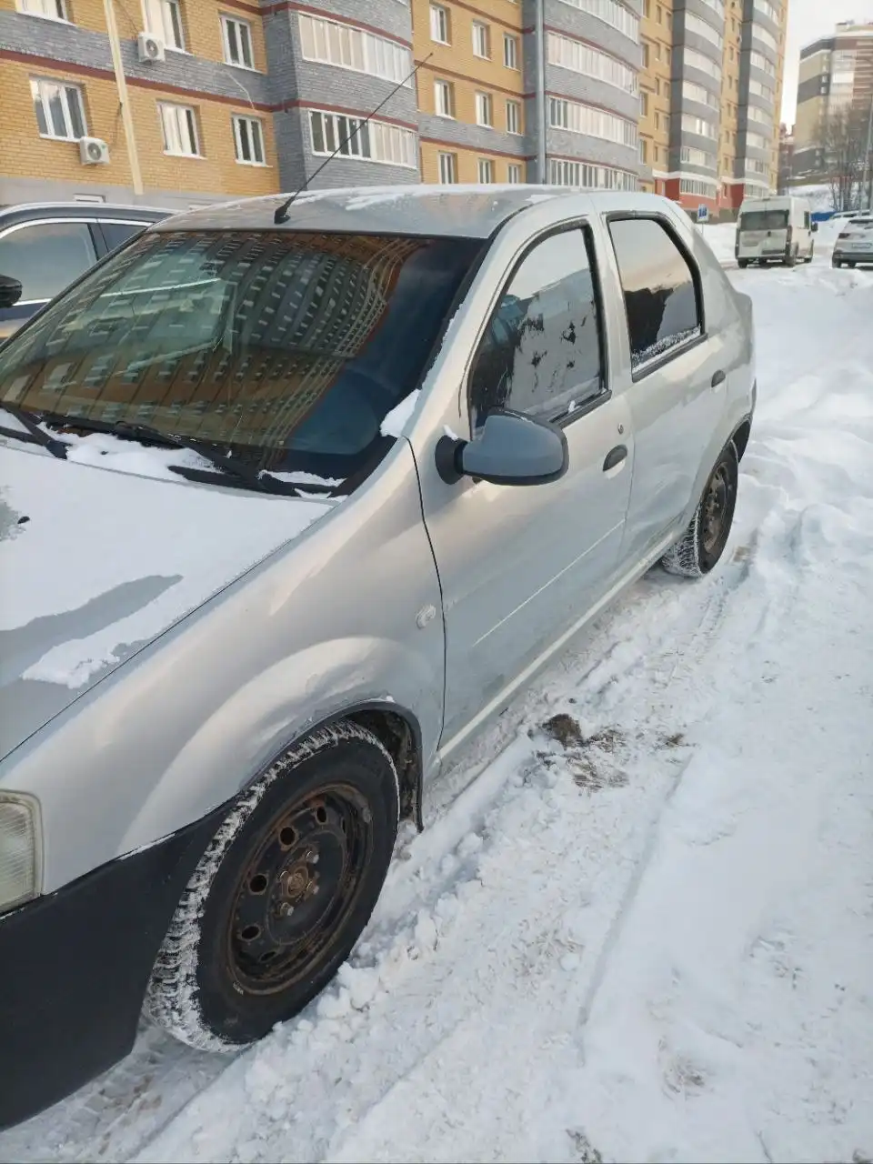 Renault Logan 2009 1.4 в хорошем состоянии - Легковые автомобили (Авто) в Чебоксары