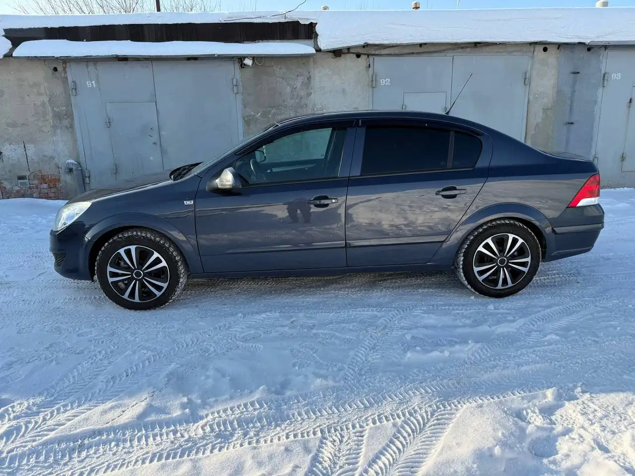 Опель Астра 2010 года - Авто в Чебоксары