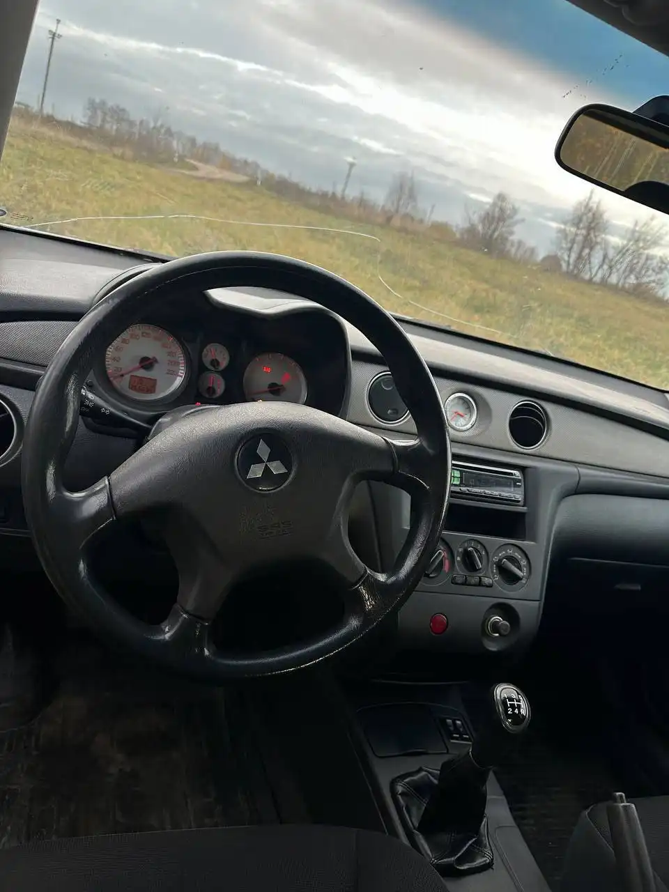 Mitsubishi Outlander в идеальном состоянии - Внедорожники и кроссоверы (Авто) в Чебоксары