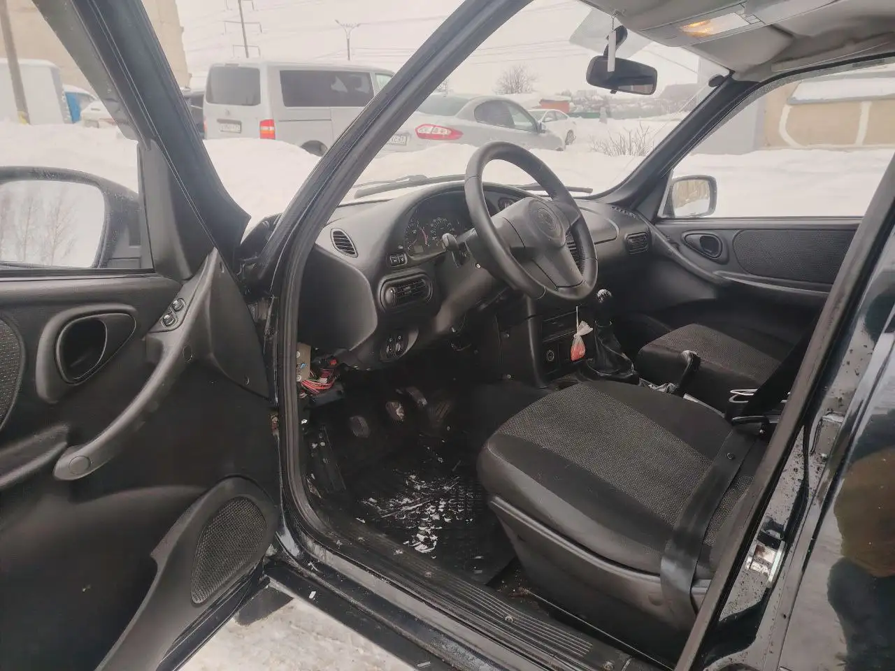 Продам Ниву Шевроле 2013 года - Внедорожники (Авто) в Чебоксары