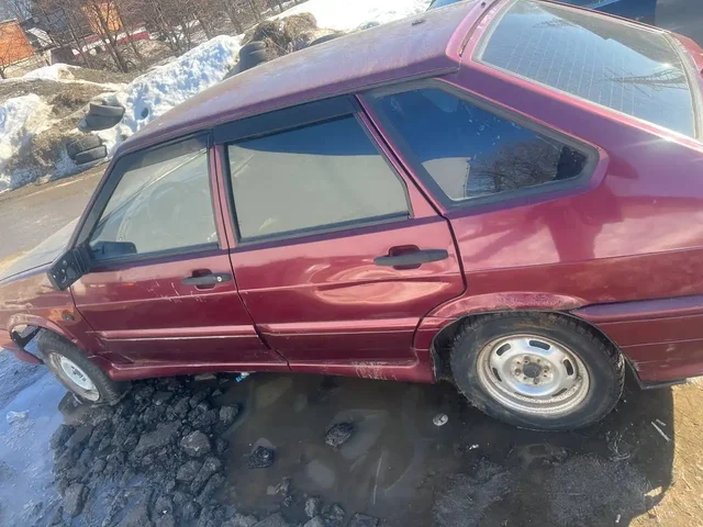 Продажа автомобиля на ходу с документами в процессе восстановления - Шины в Чебоксары