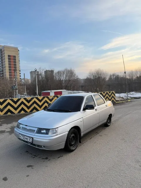 ВАЗ 2110 2005 года с переваренными дном, порогами и задней частью - Легковые автомобили в Чебоксары