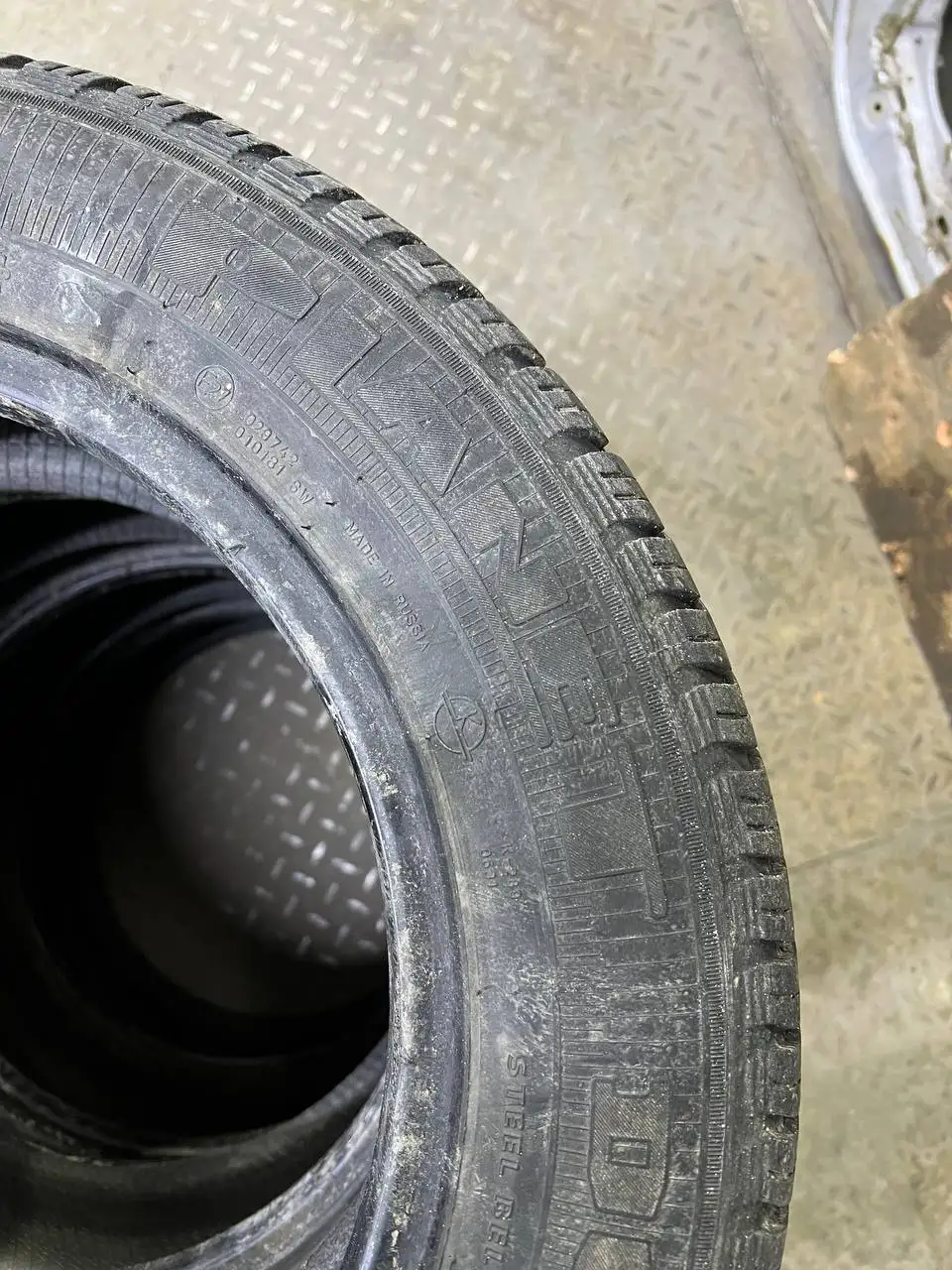 Резина мягкая 185/65 R15 - Шины (Запчасти) в Чебоксары