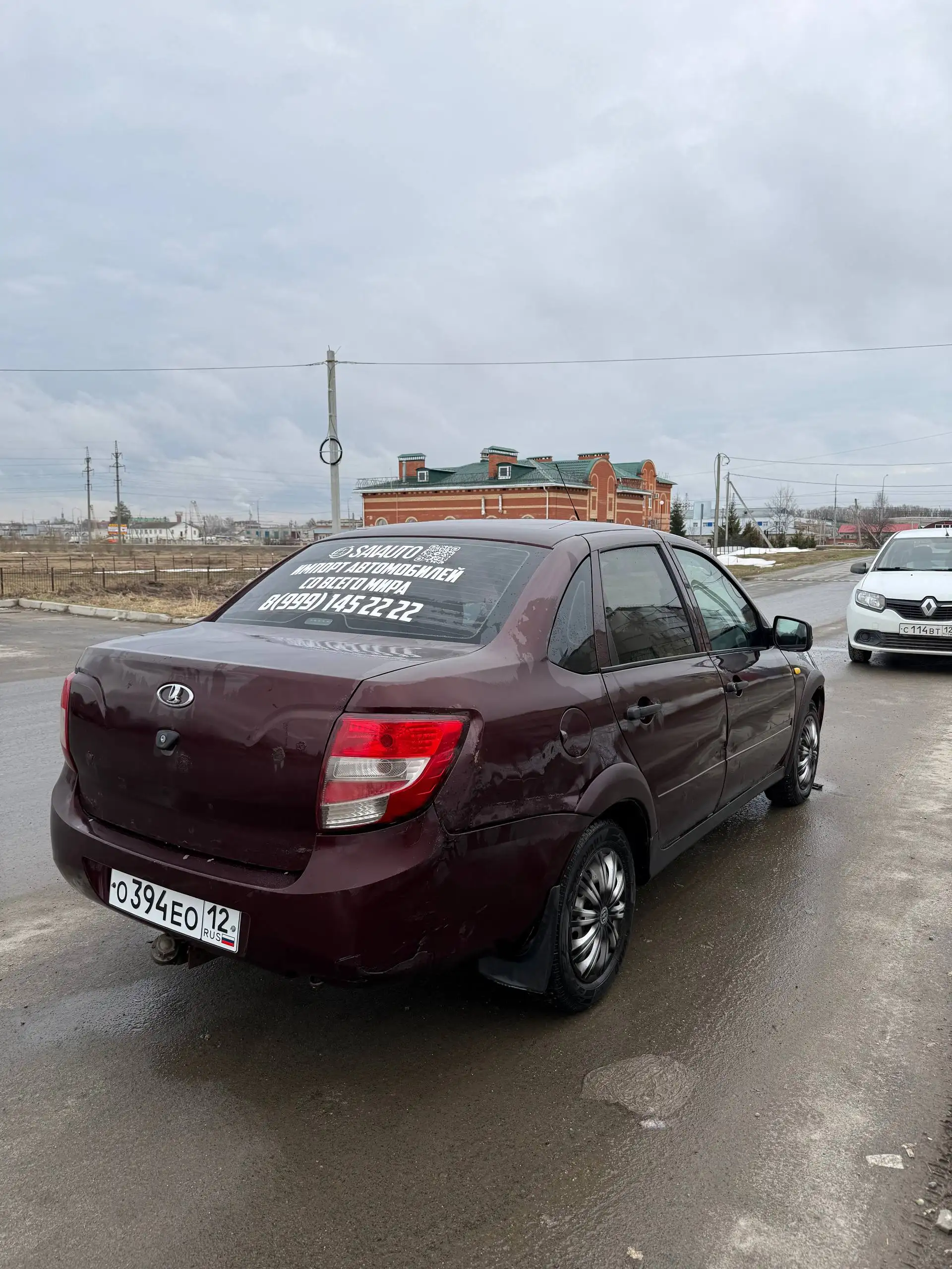Продажа Лада Гранта 2013 года - Легковые автомобили (Авто) в Йошкар-Ола