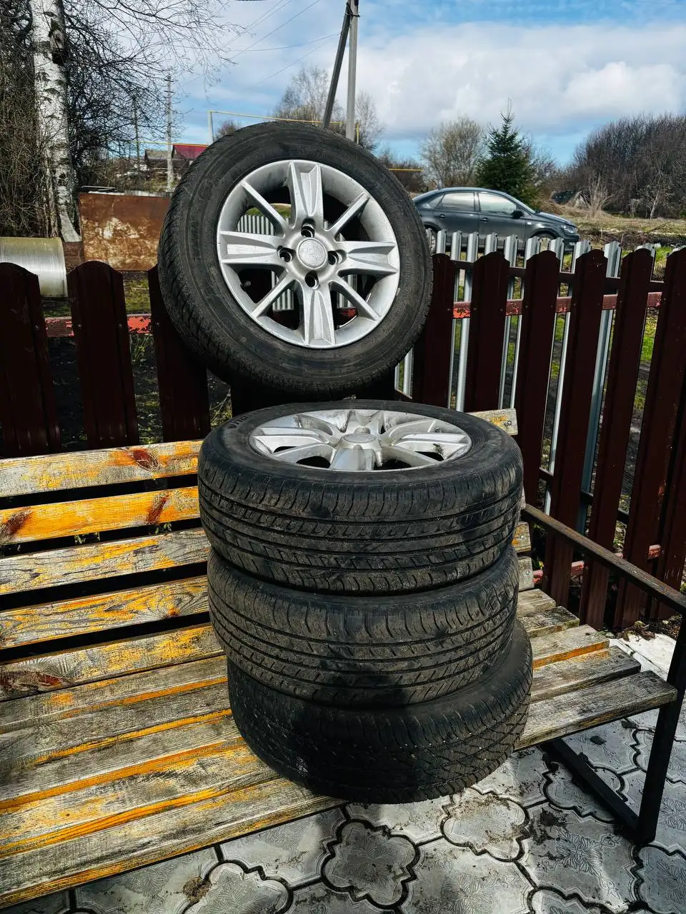 Продам 4 колеса в сборе - Шины и диски (Авто) в Чебоксары