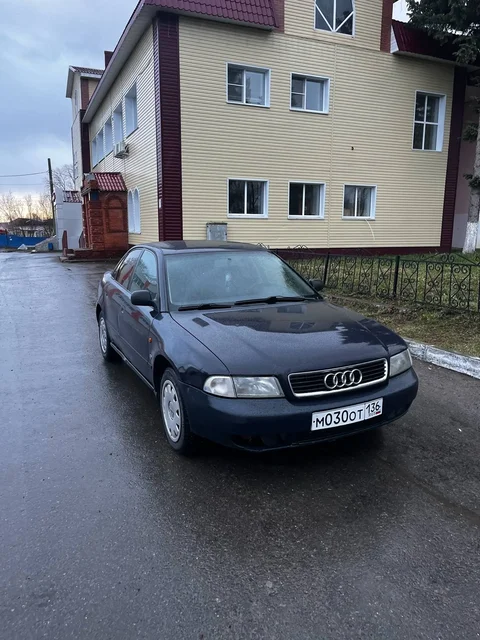 Audi A4 1.8 1996 - LADA в Чебоксары