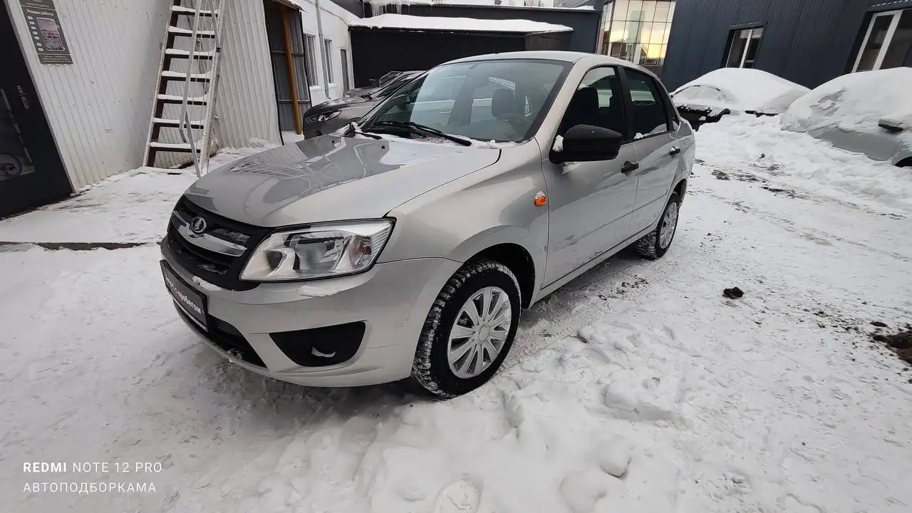 Лада Гранта 2016 г, 33000 км - Легковые автомобили (Авто) в Чебоксары