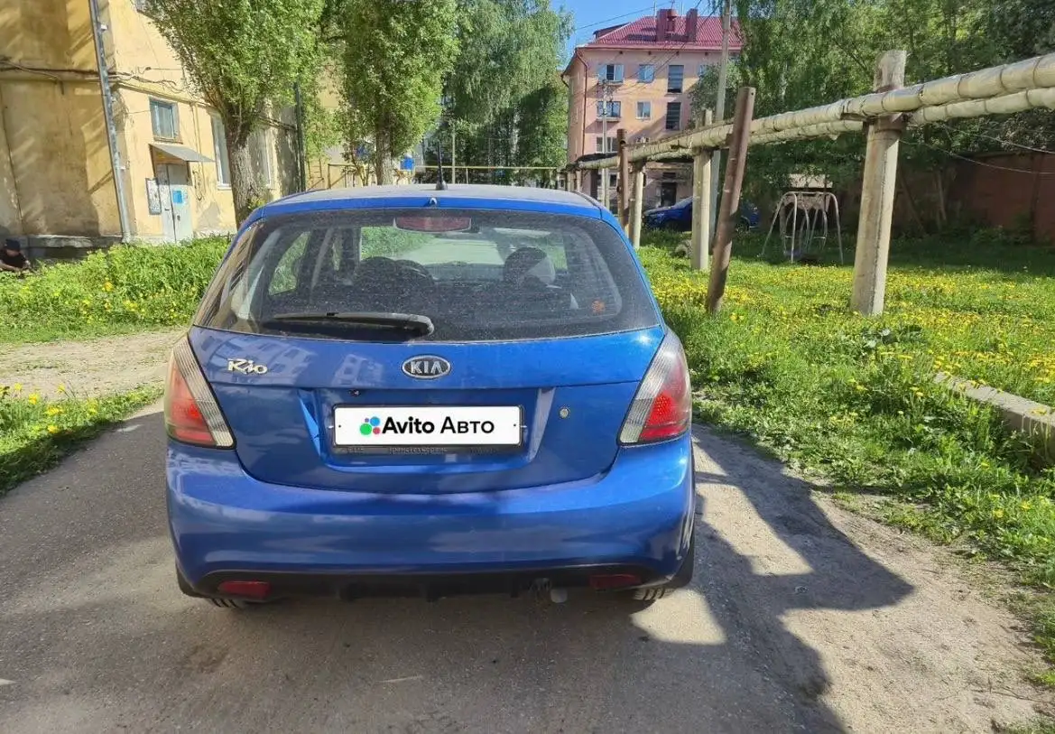 Продажа Kia Rio 2010 г. - Легковые автомобили (Авто) в Канаш