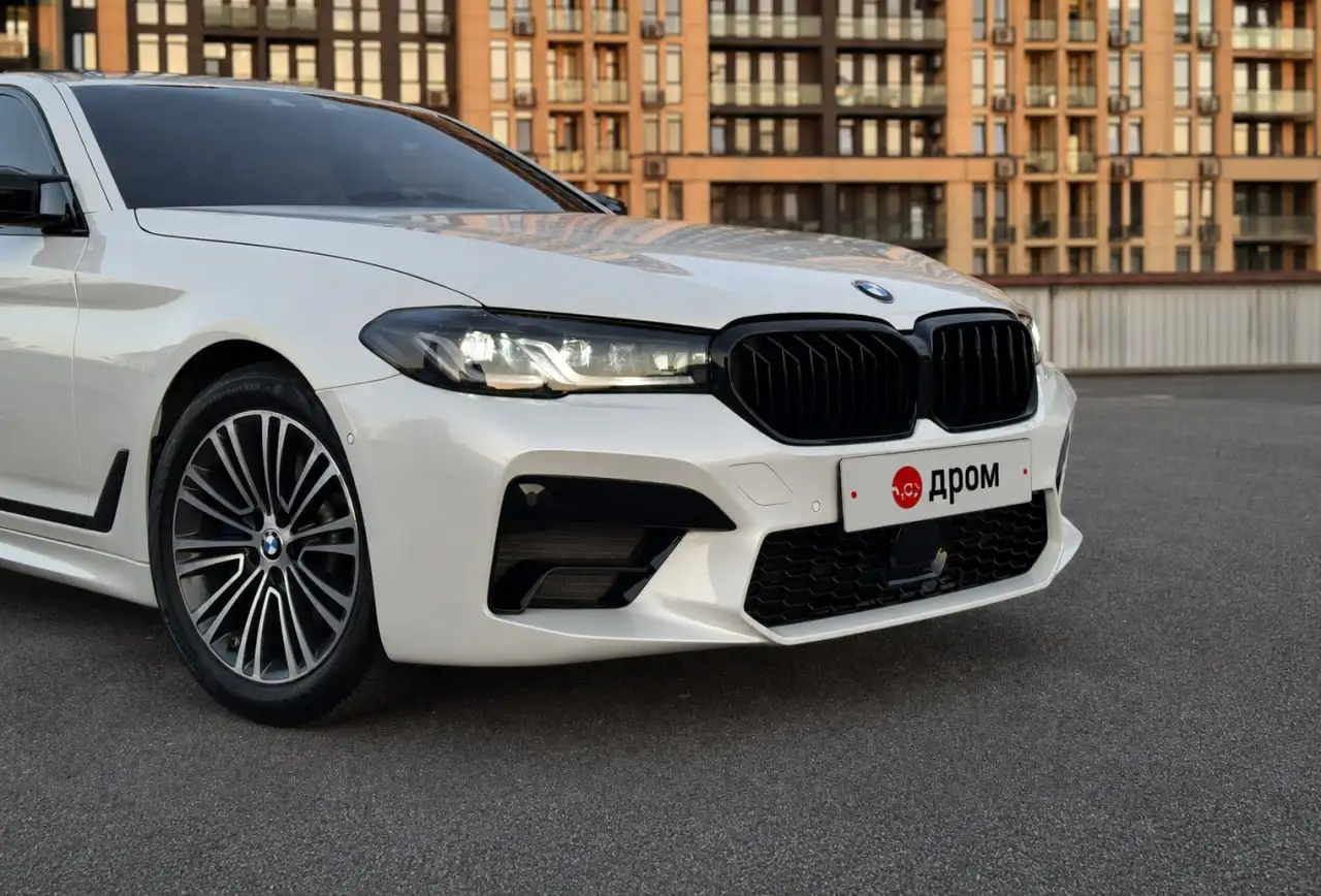 BMW 5 Series 2018 G30 3.2 млн - Седан (Авто) в Чебоксары