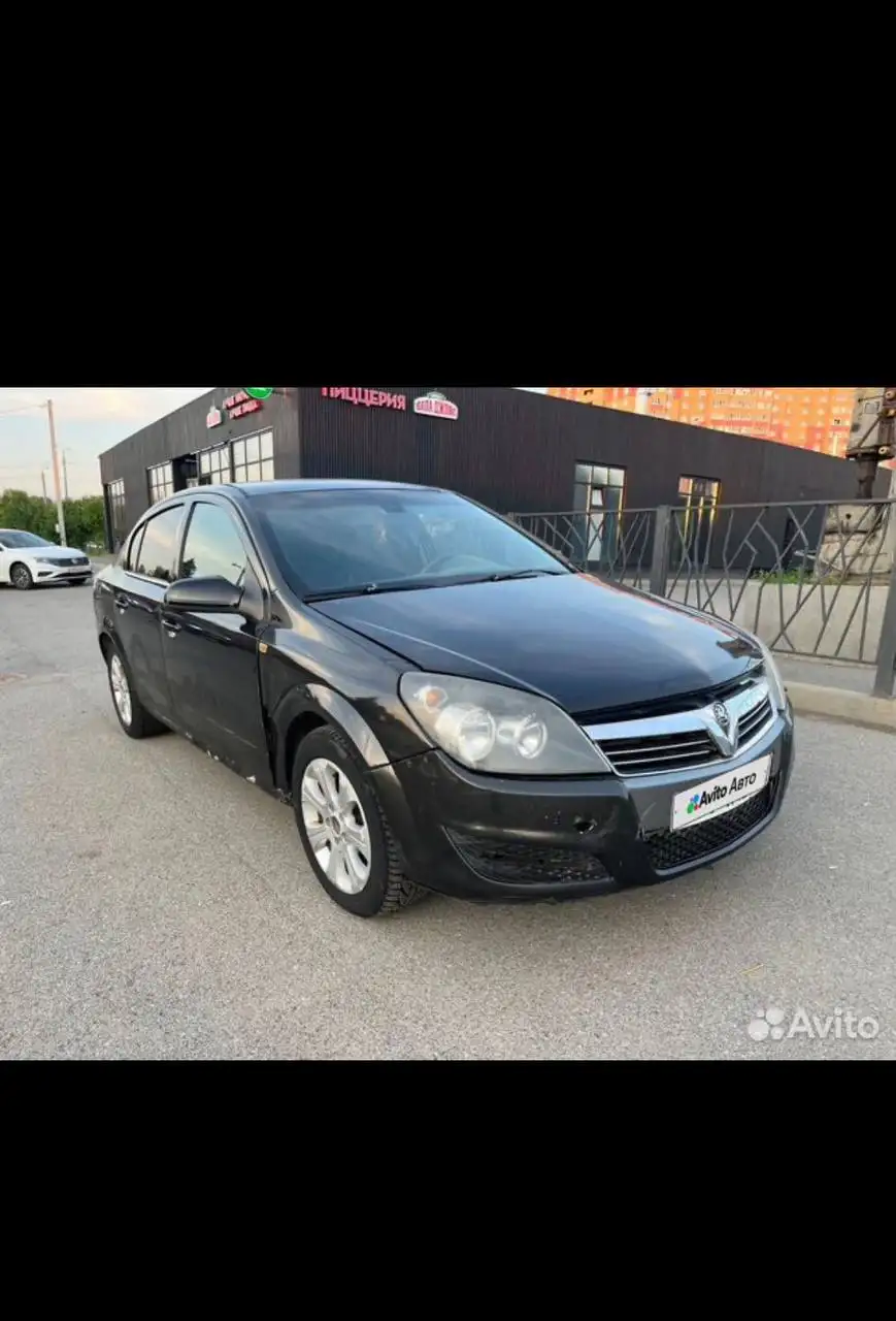 Opel Astra 2011, 1.8 автомат - Легковой автомобиль (Авто) в Новочебоксарск