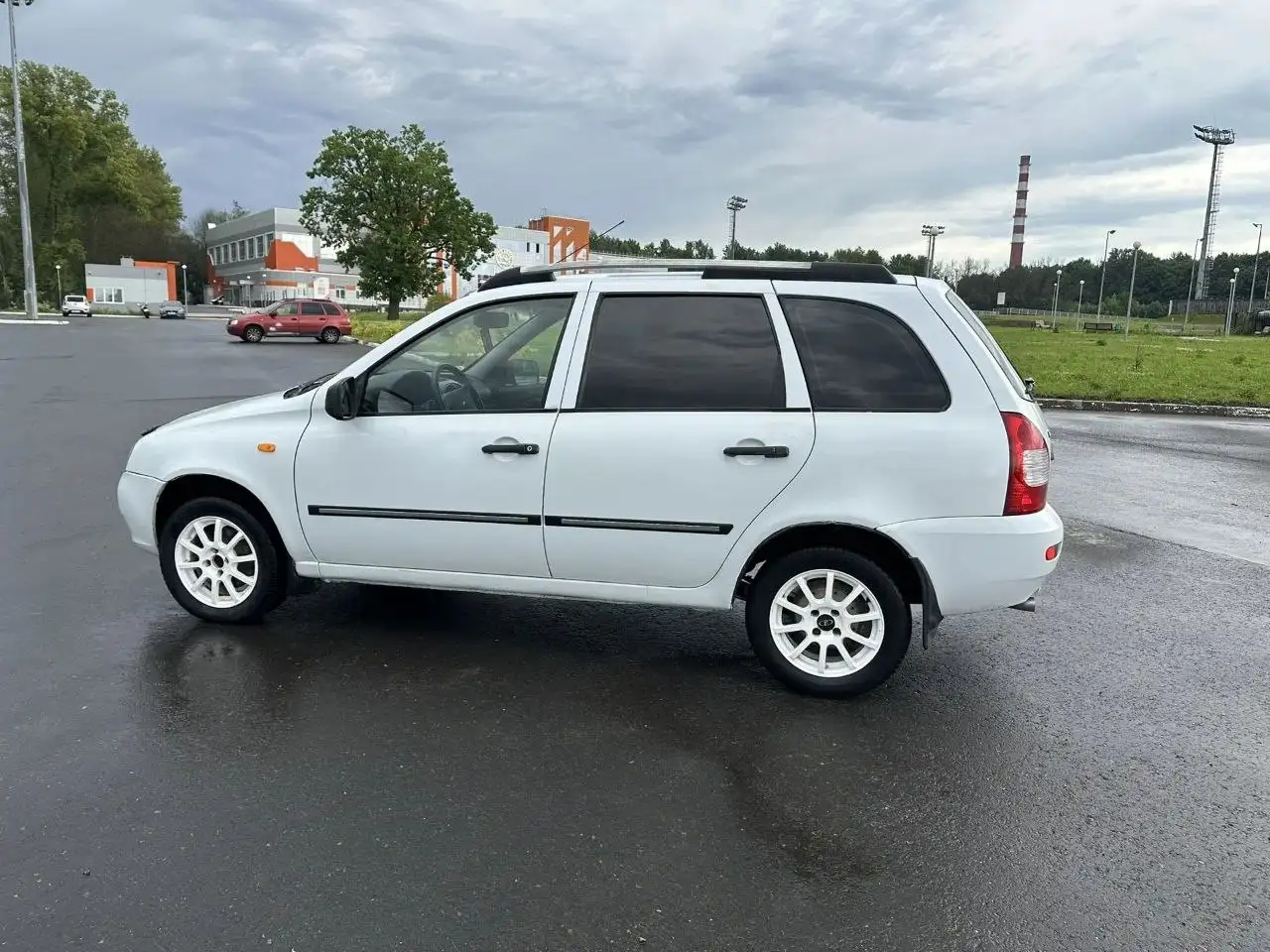 Продажа автомобиля 2012 года, черный, Евро, в хорошем состоянии - Легковые автомобили (Авто) в Чебоксары
