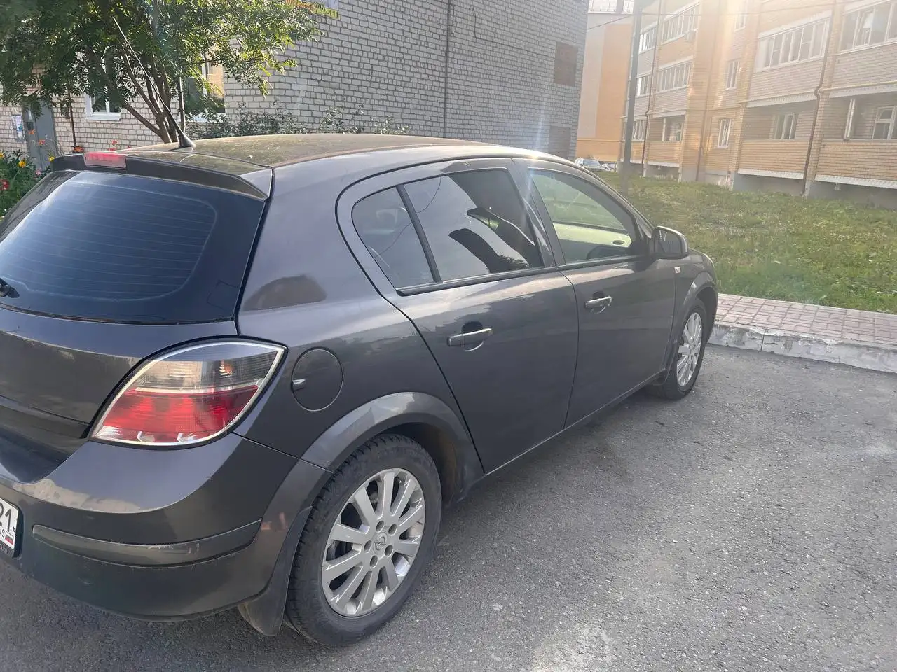 Opel Astra 2010, 1.6 - Легковые автомобили (Авто) в Чебоксары