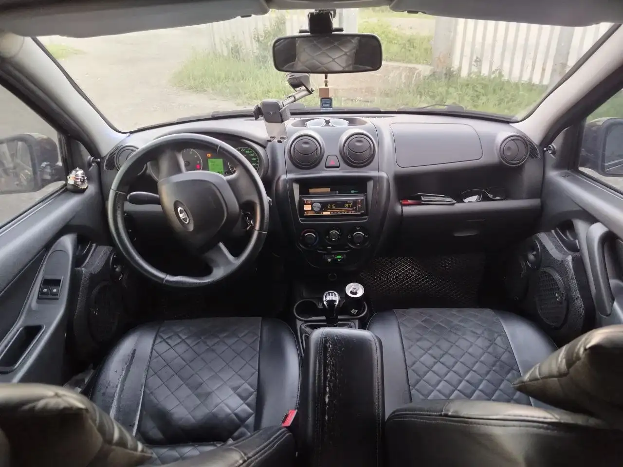 Лада Гранта 2013 в отличном состоянии - Легковые автомобили (Авто) в Канаш