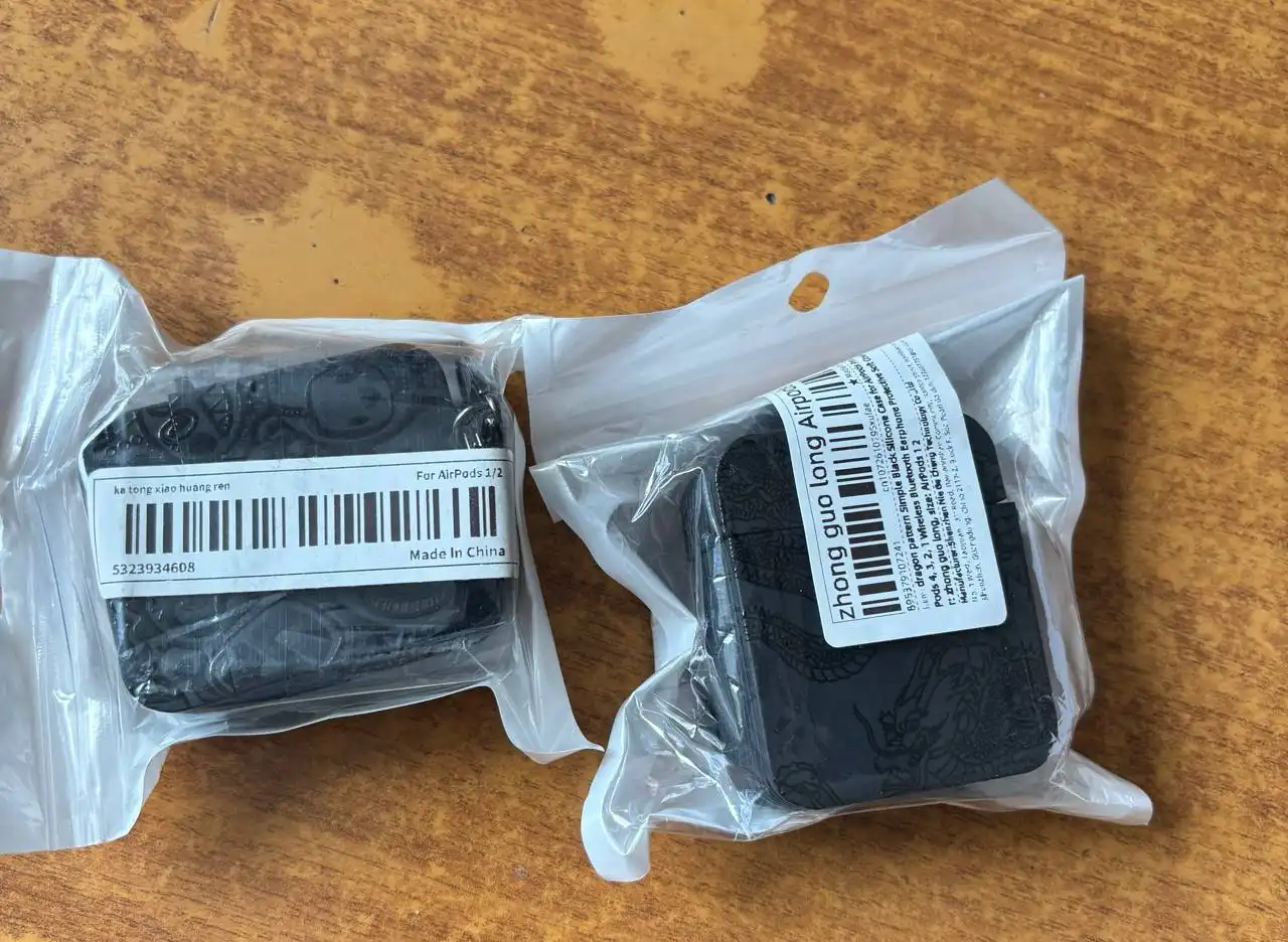 Продам новые чехлы на AirPods 1,2