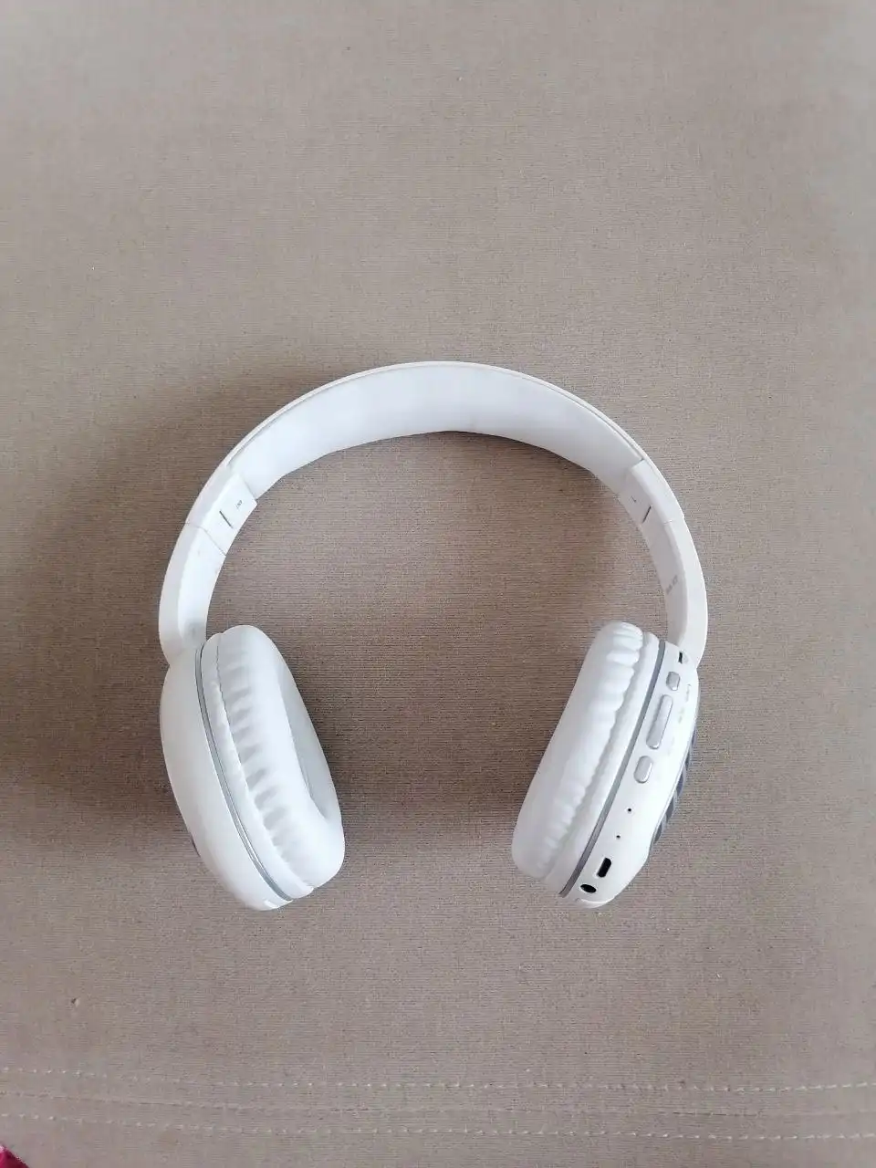 Беспроводные наушники HOCO