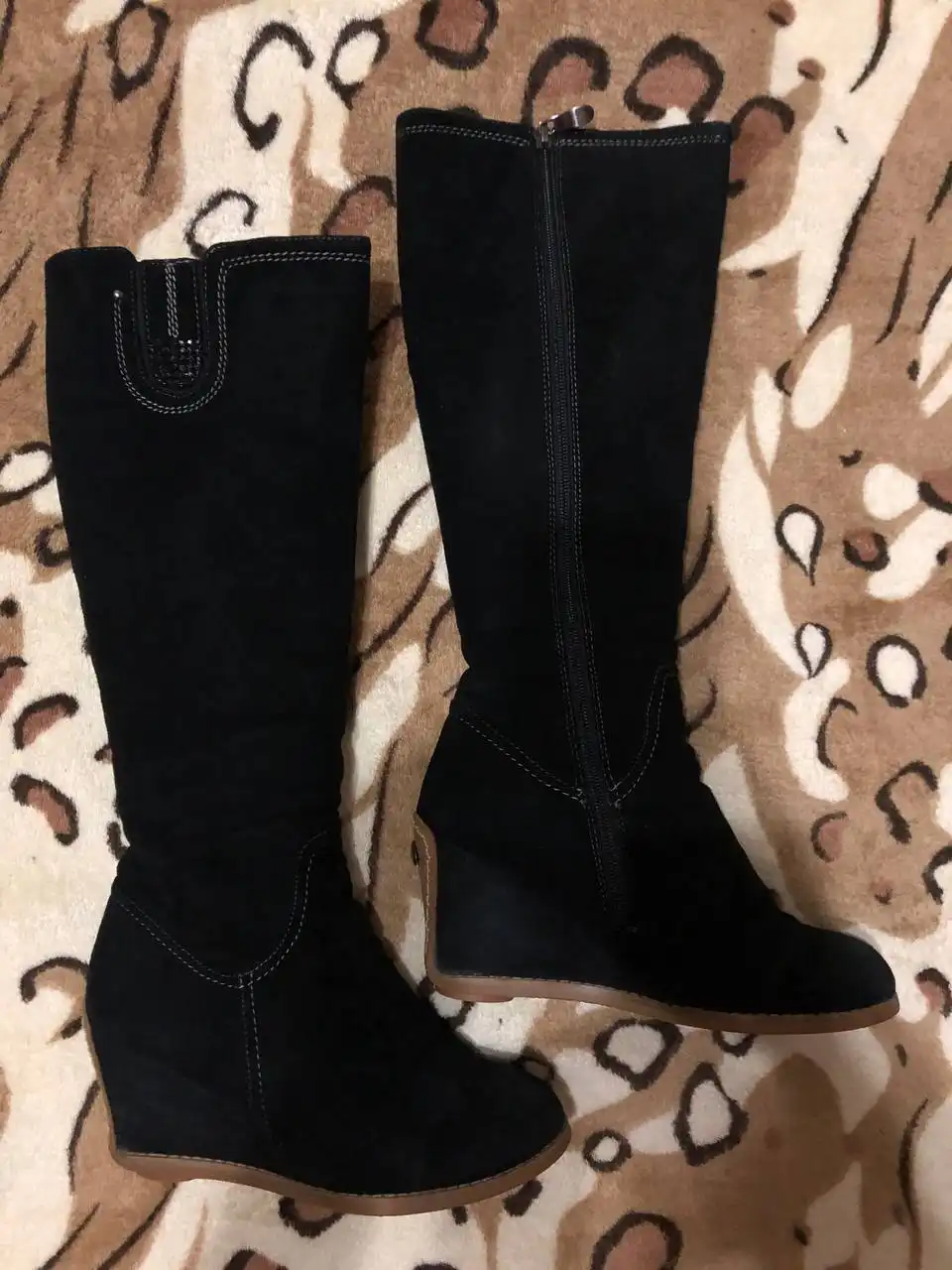 Продажа зимних сапог 37 размера