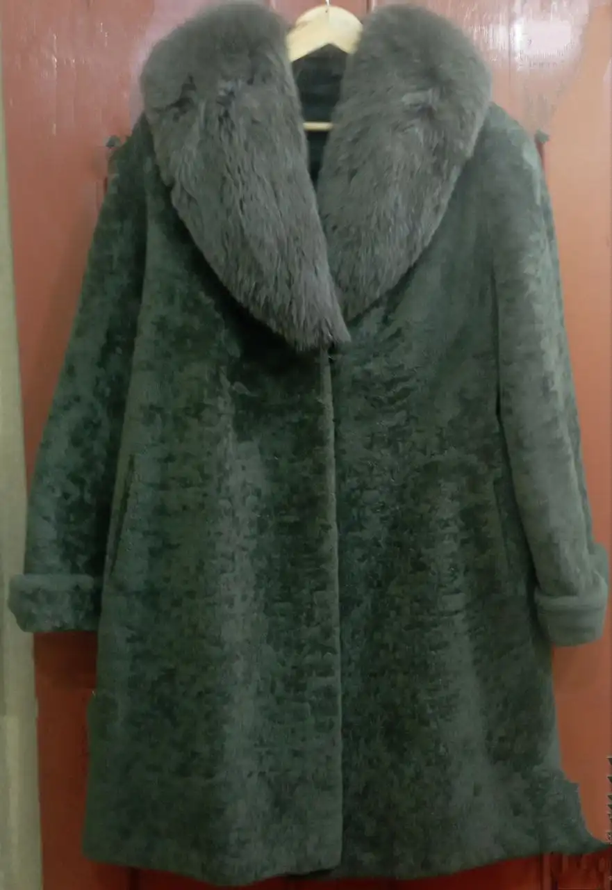 Продажа шубы размер 50