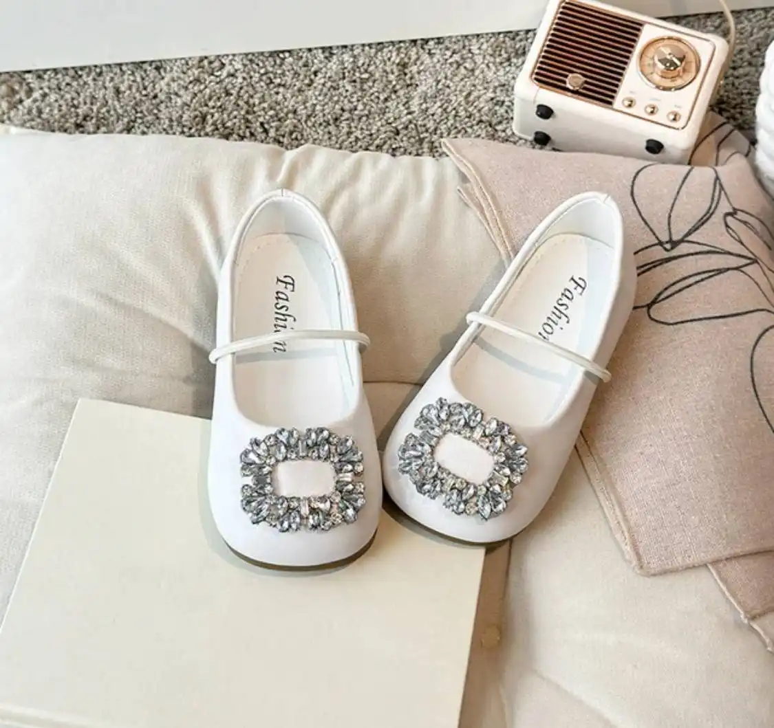 Продажа новых туфель на каблуке 16,5 см