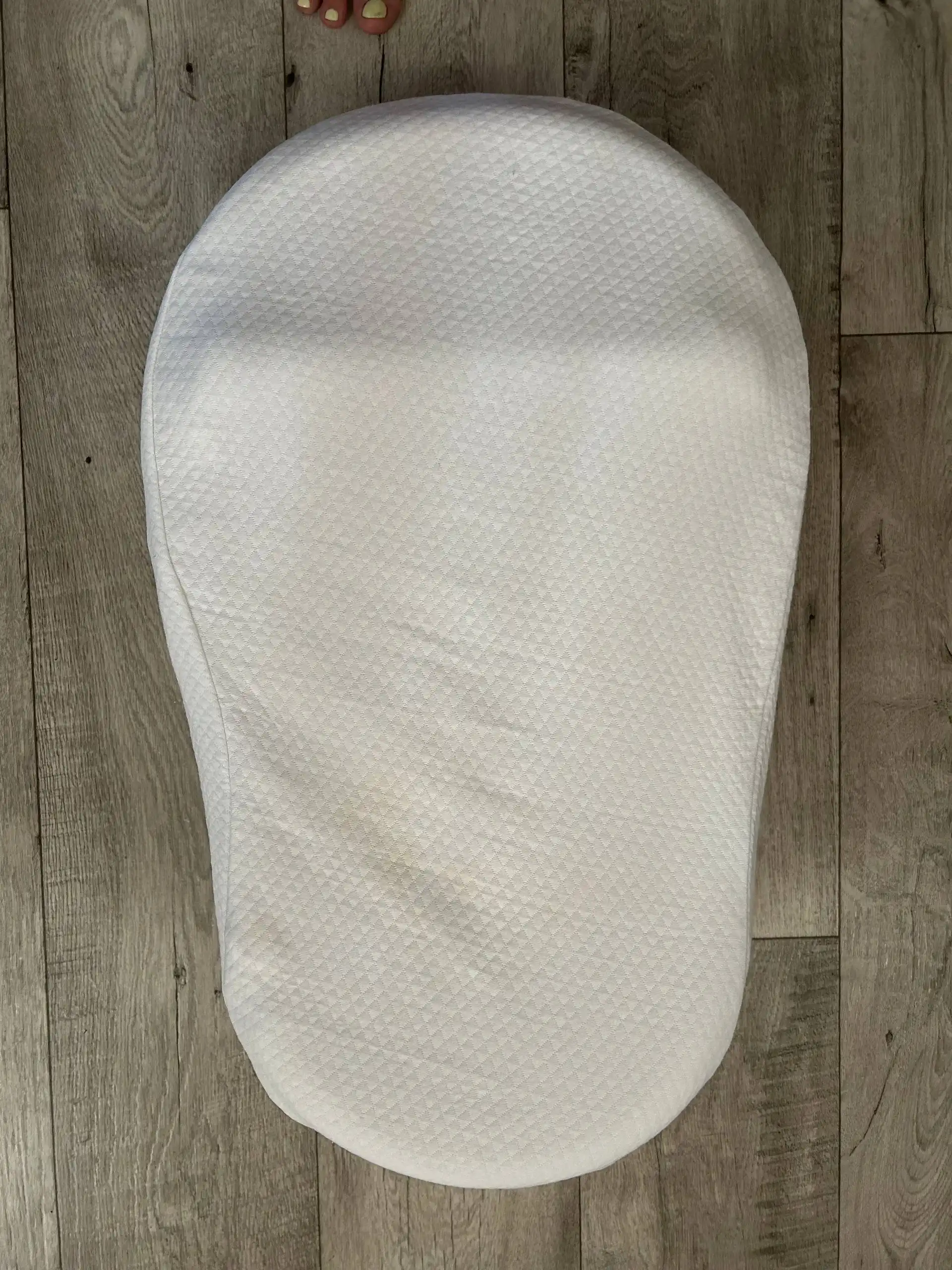 Кокон для новорожденных и матрас для пеленального столика