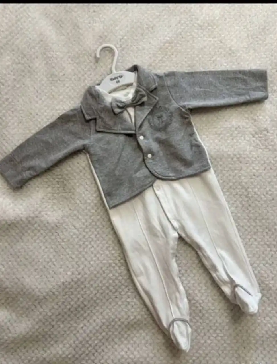 Костюм на мальчика (68р)