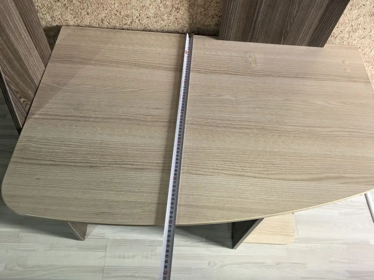 Продам стол